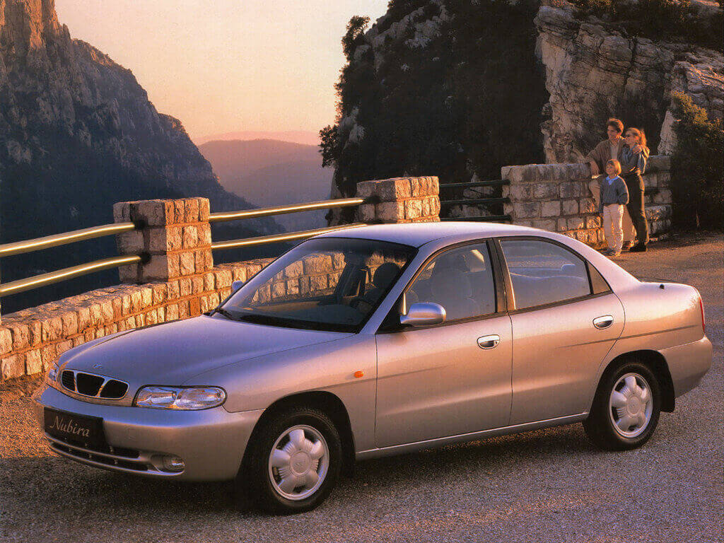 daewoo_nubira_1226779